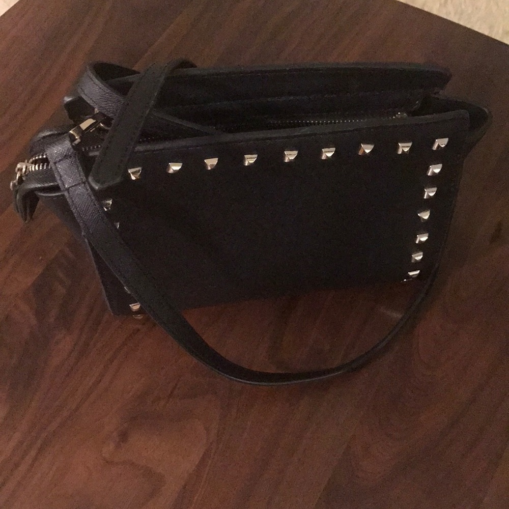 Pinkyotto leather bag